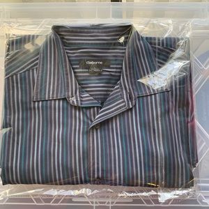 CLAIBORNE.‎ Silver/Black/Blue button down striped shirt. 100% Cotton.